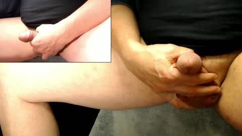 Snapshot of catlover03 chatting on 04/08/26, 02:28 Mike online show from 04/08/26, 02:28