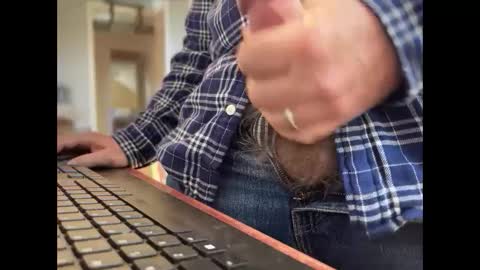 Snapshot of catmandoo21001 chatting on 02/14/25, 04:31 catmandoo21001 online show from 02/14/25, 04:31