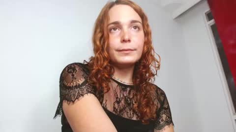 Catalina Restrepo online show from 12/24/24, 12:33