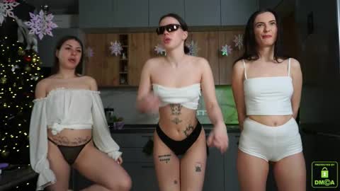 Snapshot of catolinanight chatting on 01/15/26, 07:24 catolinanight online show from 01/15/26, 07:24