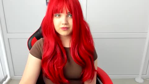 Catrine online show from 04/18/26, 06:39