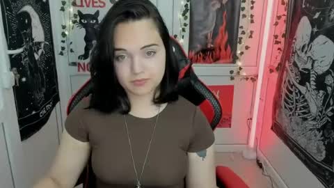 Snapshot of catrine_cute chatting on 07/06/26, 09:50 Catrine online show from 07/06/26, 09:50