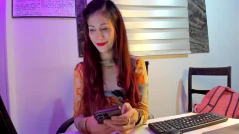 Snapshot of catt_evans1 chatting on 02/15/25, 12:48 CATT EVANS online show from 02/15/25, 12:48