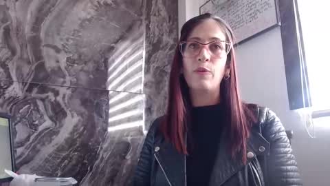 Snapshot of catt_evans1 chatting on 03/05/25, 08:10 CATT EVANS online show from 03/05/25, 08:10