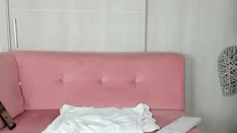 Snapshot of catta_cat18 chatting on 02/10/25, 11:45 catta cat18 online show from 02/10/25, 11:45