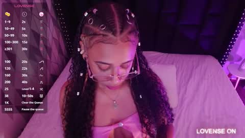 Snapshot of cattaleeyaa chatting on 12/21/24, 07:45 CATALEYA online show from 12/21/24, 07:45