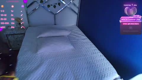 Snapshot of cattaleeyaa chatting on 01/14/25, 02:50 CATALEYA online show from 01/14/25, 02:50