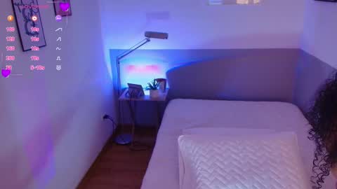 Snapshot of cattaleeyaa chatting on 01/15/25, 02:49 CATALEYA online show from 01/15/25, 02:49