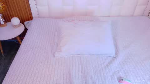 Snapshot of cattaleeyaa chatting on 01/10/26, 02:19 CATALEYA online show from 01/10/26, 02:19