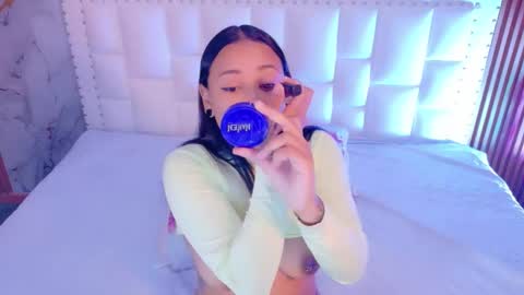 Snapshot of cattaleeyaa chatting on 02/10/26, 12:42 CATALEYA online show from 02/10/26, 12:42