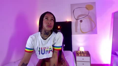 Snapshot of cattaleeyaa chatting on 05/17/26, 07:54 CATALEYA online show from 05/17/26, 07:54