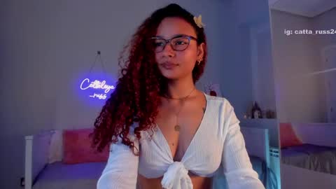 Snapshot of cattaleya_russ chatting on 01/21/25, 04:43 catta 3 online show from 01/21/25, 04:43