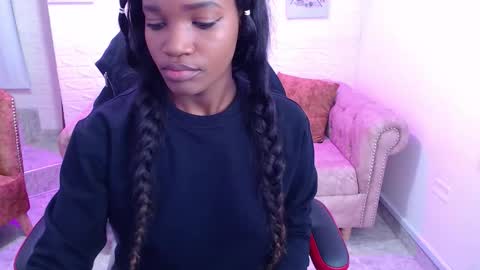  Catta  online show from 11/12/25, 12:27