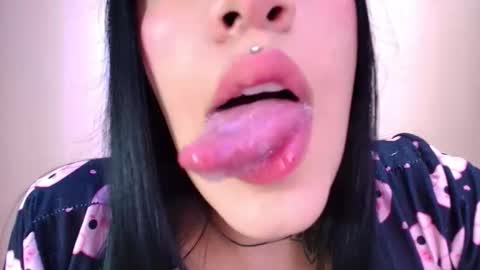 Cattleya online show from 02/17/26, 03:03