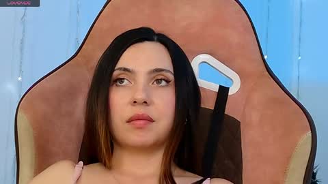 Snapshot of cattleya069 chatting on 04/06/26, 03:59 Cattleya you can tell me Leya too. online show from 04/06/26, 03:59