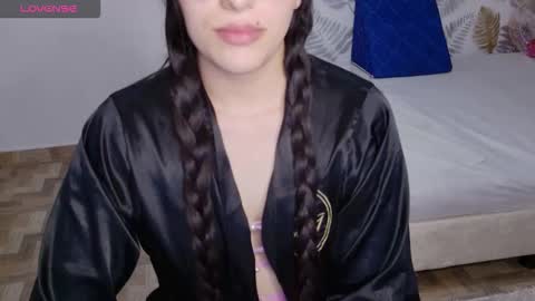 Snapshot of cattleyaangel chatting on 03/16/26, 08:02 Cattleya online show from 03/16/26, 08:02