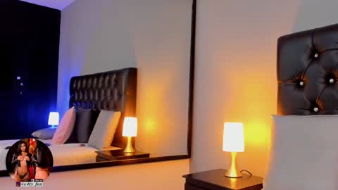 Snapshot of catty_foxx chatting on 01/21/25, 05:51 online show from 01/21/25, 05:51