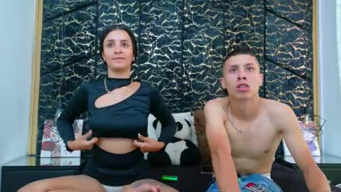 Snapshot of cattyandnicky chatting on 09/24/25, 12:19 CattyANDnicky online show from 09/24/25, 12:19