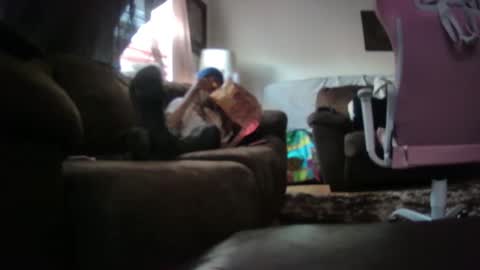 Snapshot of cattywompiscreations chatting on 01/15/25, 10:24 zatbabydaddy online show from 01/15/25, 10:24