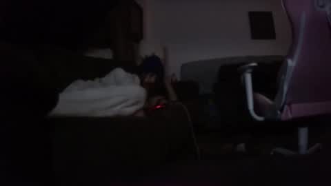 Snapshot of cattywompiscreations chatting on 01/16/25, 10:21 zatbabydaddy online show from 01/16/25, 10:21