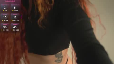 Snapshot of caty_cuddly chatting on 04/25/26, 01:30 caty_cuddly online show from 04/25/26, 01:30
