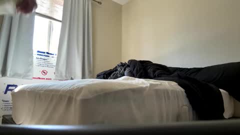 caughtnaked online show from 04/17/26, 04:43