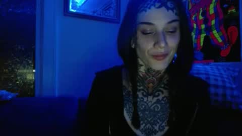 Snapshot of caulkgobbler chatting on 11/09/25, 07:50 alaska online show from 11/09/25, 07:50