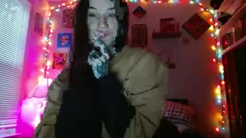 Snapshot of caulkgobbler chatting on 11/16/25, 12:16 alaska online show from 11/16/25, 12:16