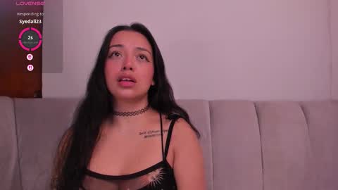 Snapshot of caylincollins chatting on 02/14/26, 03:14 caylincollins online show from 02/14/26, 03:14