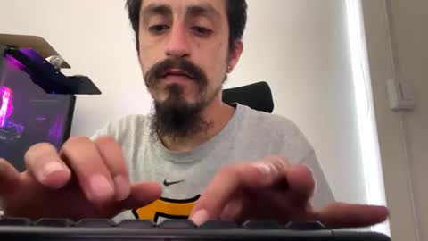 Snapshot of cayu_frensh94 chatting on 03/08/25, 10:13 cayu_frensh94 online show from 03/08/25, 10:13