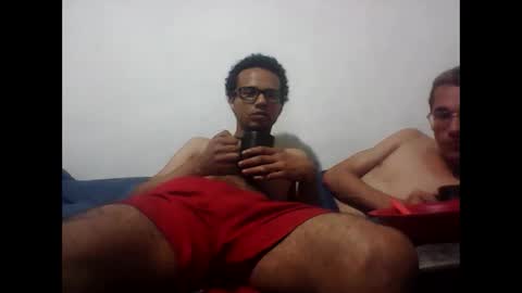 Snapshot of cazalhotbr chatting on 12/01/24, 10:21 hanging out online show from 12/01/24, 10:21