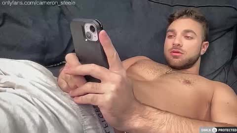 Snapshot of cb45632 chatting on 10/26/25, 02:28 Cameron online show from 10/26/25, 02:28