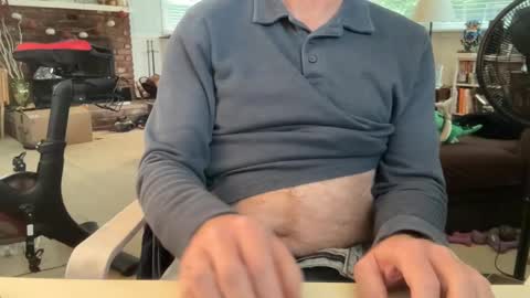 Snapshot of cbjohnjohn chatting on 11/15/25, 09:21 John online show from 11/15/25, 09:21