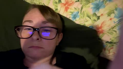 Snapshot of cbrooks667 chatting on 09/10/25, 02:00 cbrooks667 online show from 09/10/25, 02:00