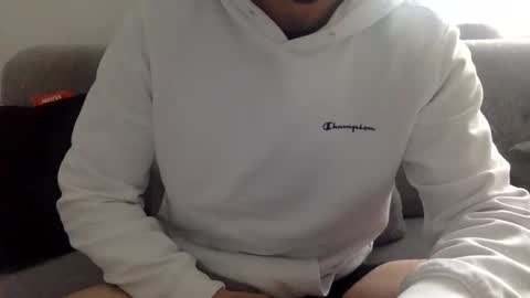 Snapshot of cc_couplexxx chatting on 11/03/25, 12:28 cc_couplexxx online show from 11/03/25, 12:28