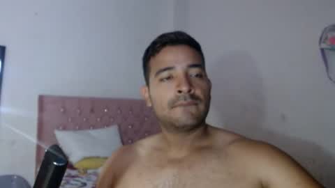 Snapshot of ccamilo_ chatting on 05/04/26, 01:18 camilo online show from 05/04/26, 01:18