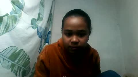 cclanioo online show from 06/01/26, 06:48