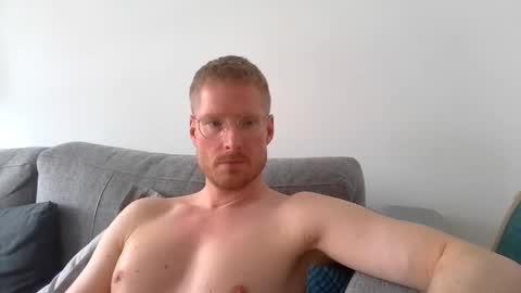 Snapshot of ccloser87 chatting on 02/15/26, 11:30 ccloser87 online show from 02/15/26, 11:30