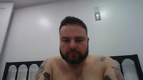 Snapshot of ccrixto1126 chatting on 04/25/26, 03:09 ccrixto1126 online show from 04/25/26, 03:09