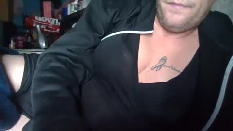 Snapshot of cd4026969 chatting on 01/11/25, 02:47 C.d slut4u online show from 01/11/25, 02:47