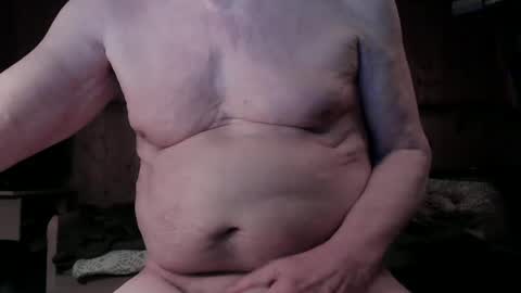 Snapshot of cd_99 chatting on 12/13/24, 03:32 cd_99 online show from 12/13/24, 03:32