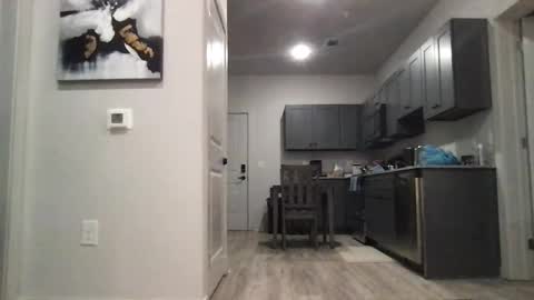 Snapshot of cdamandawilm chatting on 10/23/25, 01:49 cdamandawilm online show from 10/23/25, 01:49