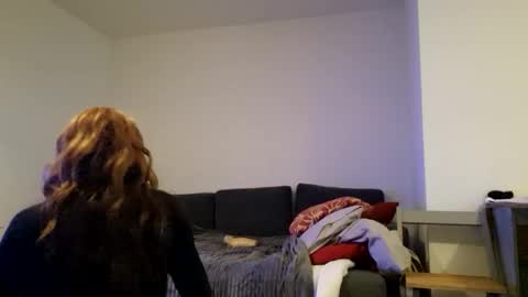 Snapshot of cdleigh1984 chatting on 03/16/26, 09:41 Cdleigh1984 online show from 03/16/26, 09:41