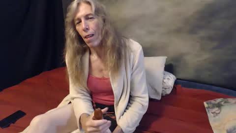 Snapshot of cdsextoy1 chatting on 12/02/25, 11:26 Jackie online show from 12/02/25, 11:26