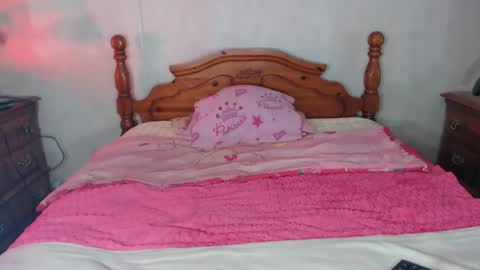 Snapshot of cdsextoy1 chatting on 01/06/26, 10:08 Jackie online show from 01/06/26, 10:08