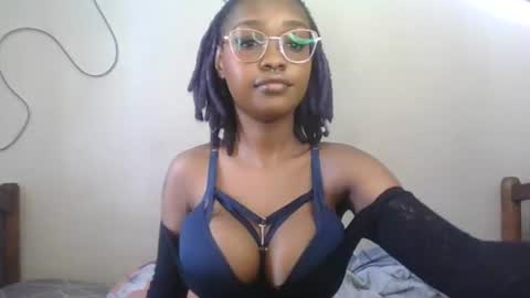 Snapshot of cece_spike chatting on 07/13/26, 06:49 Cece spike online show from 07/13/26, 06:49