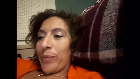 cece_vibez online show from 10/17/25, 07:55