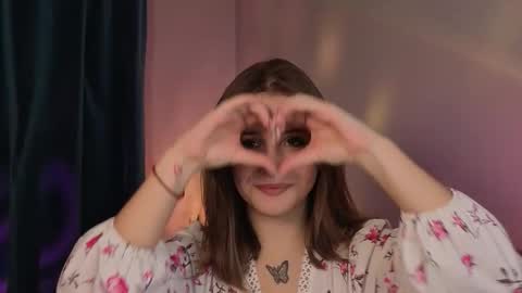 Lina  online show from 01/31/26, 07:34