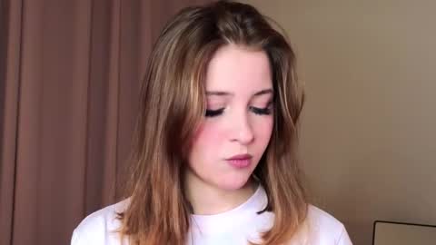 Lina  online show from 02/27/26, 07:14