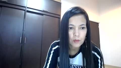 ceci online show from 01/12/25, 06:28